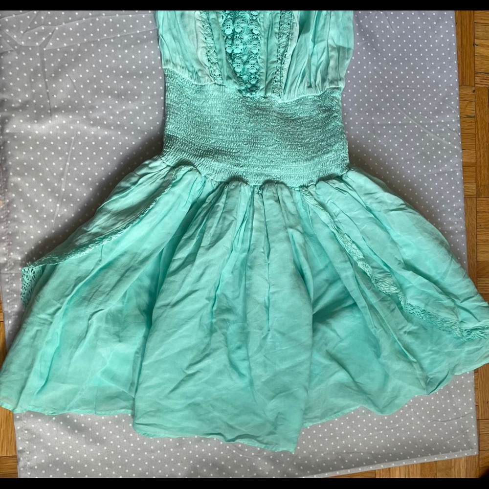 GREEN GUESS DRESS - Picture 2 of 3